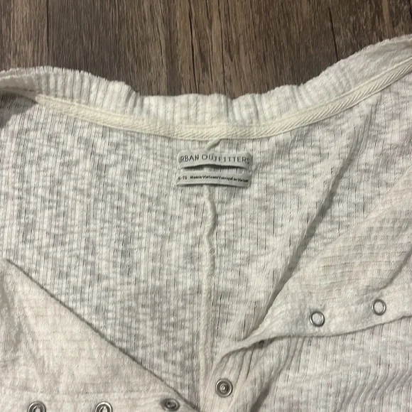 Urban Outfitters Waffle Knit Henley - Picture 2 of 2
